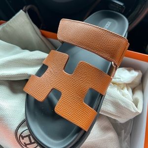 BRAND NEW Hermes Chypre Sandals Size 35